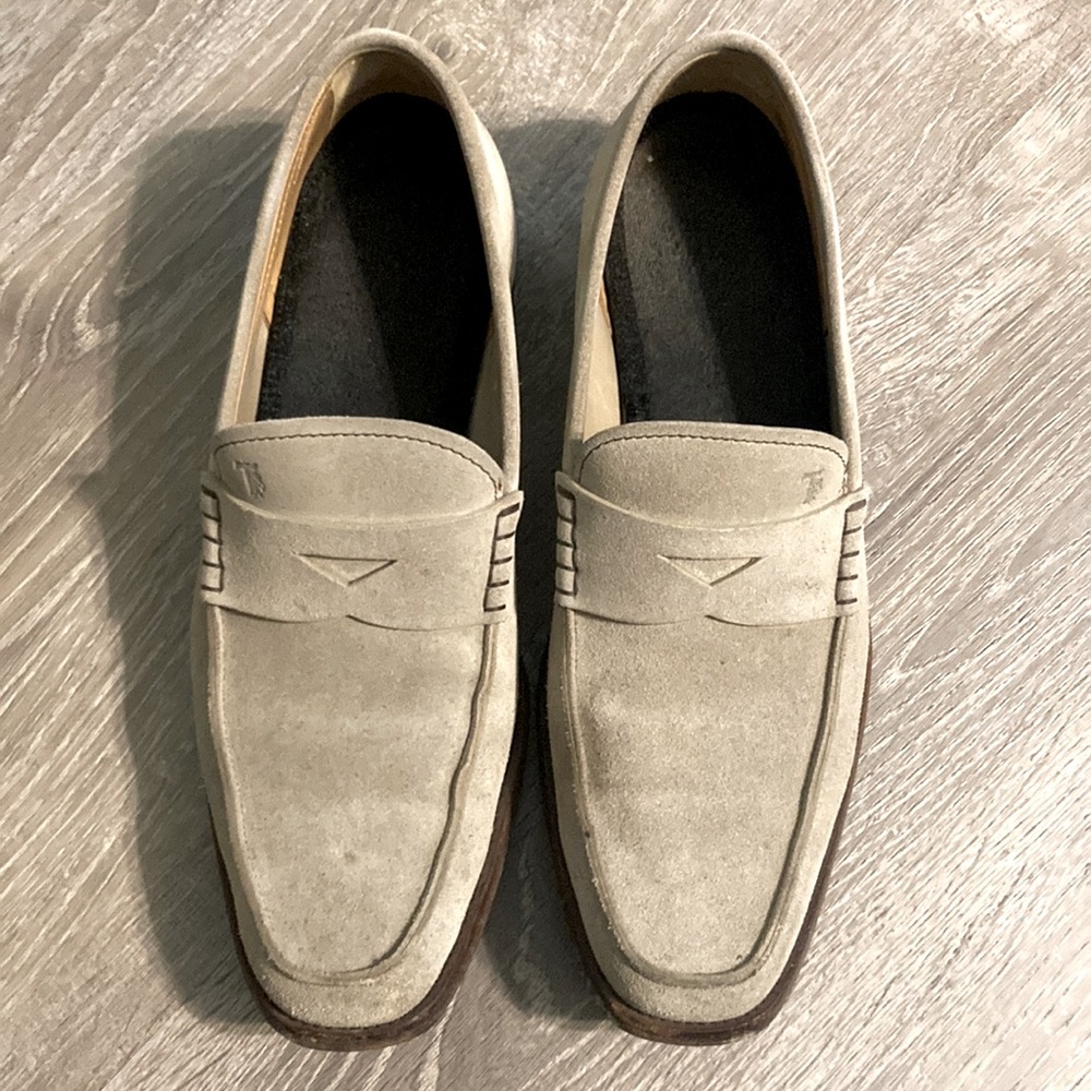 Tod’s Grey Suede Penny Loafer Size 8